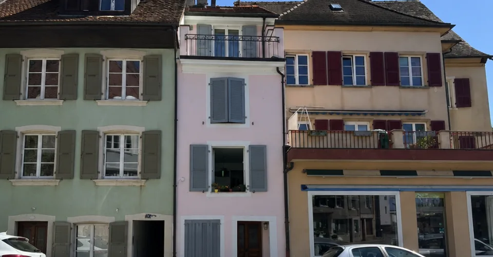 Charmant appartement de 50 m² au cœur de Porrentruy – photo 2 sur 8