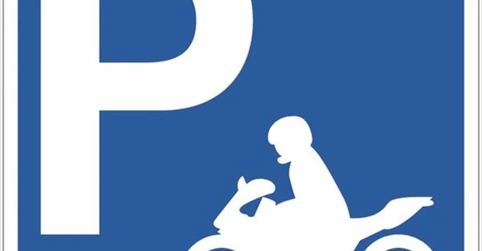 Place moto à louer proche du centre-ville