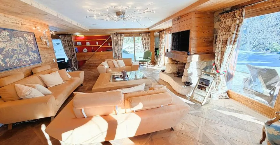 BIEN D'EXCEPTION - Superbe 4.5 pièces - Spacieux et Lumineux - Résidence de très haut standing - Très bien situé - Espace Wellness - Ski-in/Ski-out