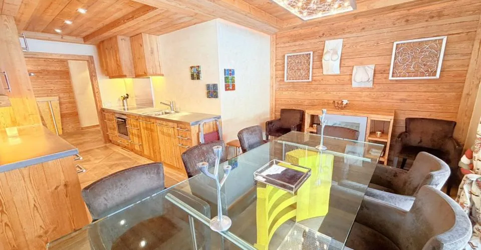 BIEN D'EXCEPTION - Superbe 4.5 pièces - Spacieux et Lumineux - Résidence de très haut standing - Très bien situé - Espace Wellness - Ski-in/Ski-out