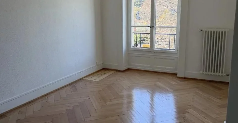 Charmant appartement de 4 pièces dans le quartier du Grand-Pré