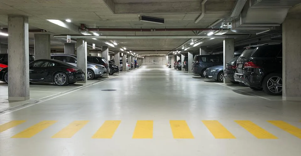 NATIONS - Parkings intérieurs – Foto 5 von 7