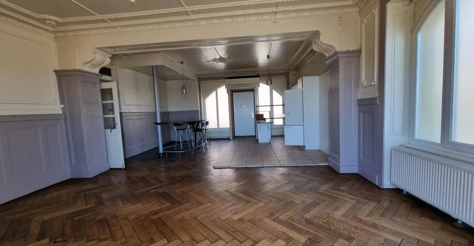 Appartement 2,5 pièces avec grande terrasse
