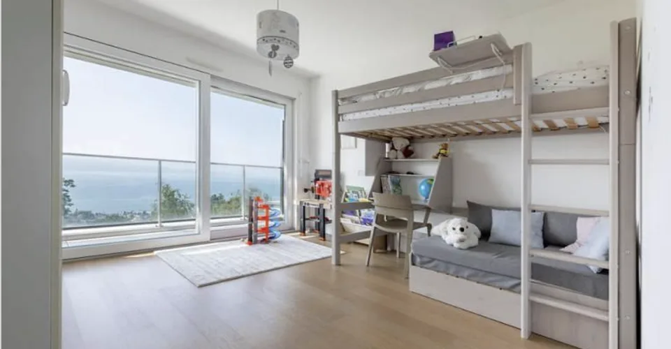 SUPERB APARTMENT OF ARCHITECT ON TOP FLOOR WITH LARGE TERRASSE – foto 4 di 6
