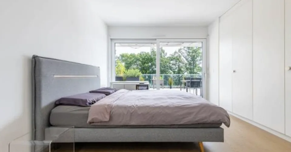 SUPERB APARTMENT OF ARCHITECT ON TOP FLOOR WITH LARGE TERRASSE – foto 3 di 6