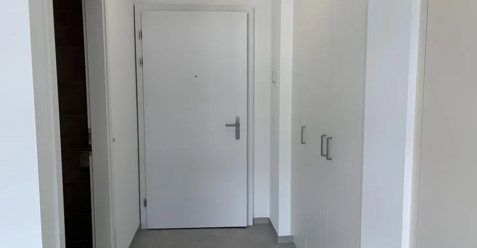 Charmant Studio au 2ème étage au coeur du quartier Greenparc (D205)