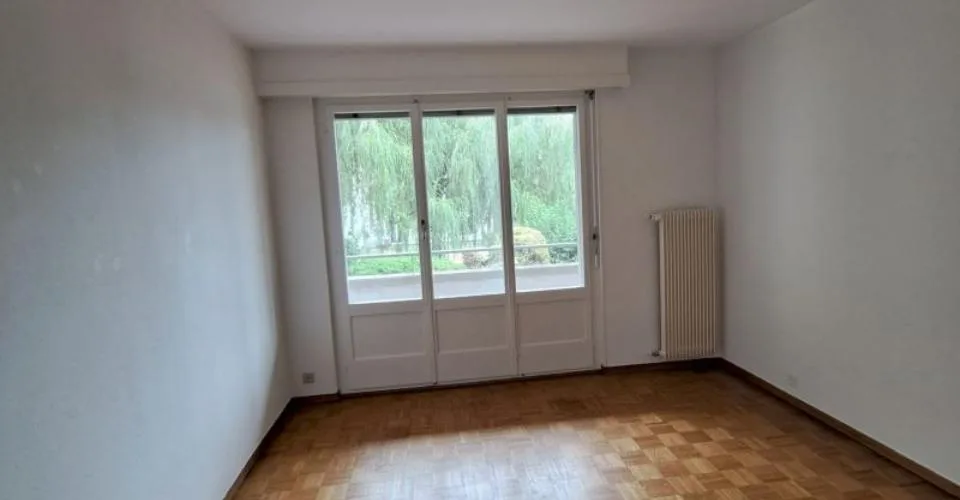 Lausanne, proche du parc de Sauvabelin, spacieux et beau 6,5 p.