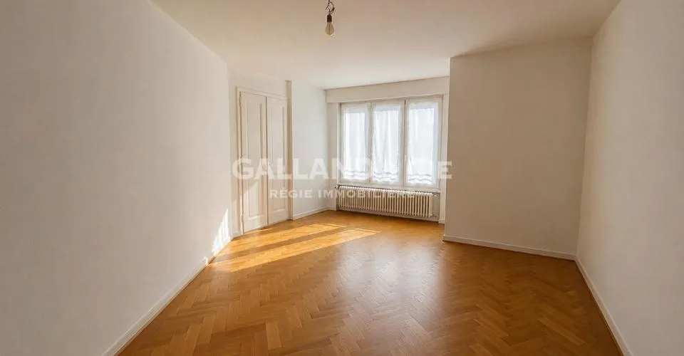 Appartement de 4 pièces avec balcon