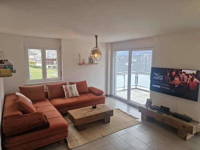 Appartement meublé de 2,5 pièces avec balcon