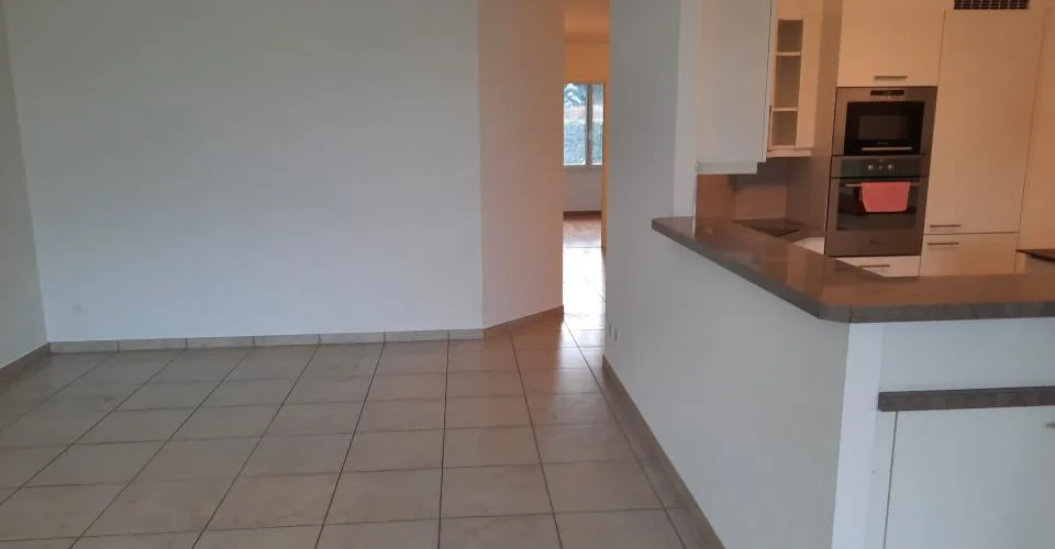 Appartement de 4.5 pièces au rez