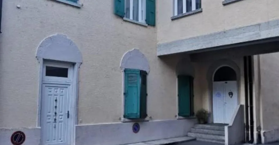 Studio à louer au centre de Bex
