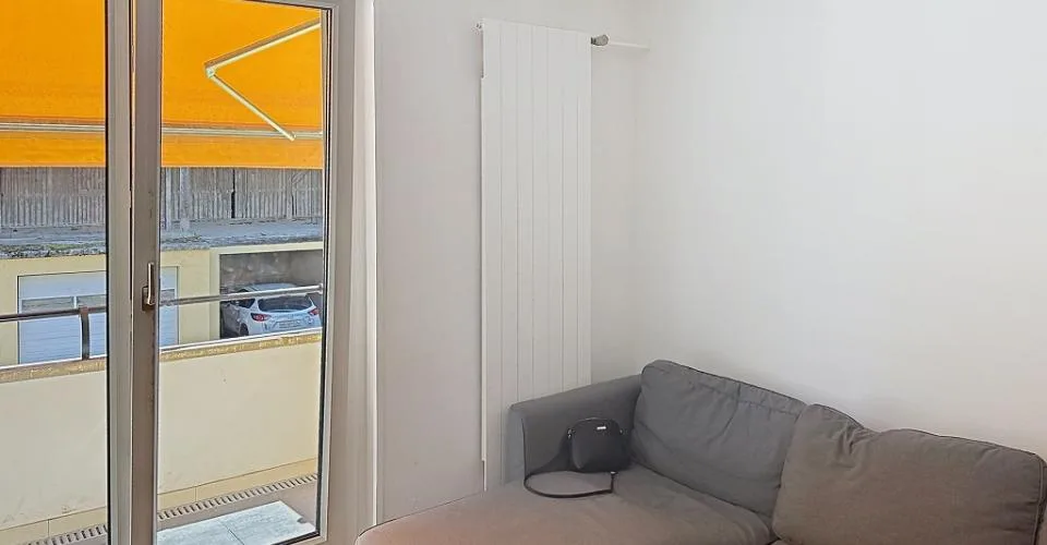 Dans un petit immeuble à Rolle un appartement de 3 pièces au rez-supérieur