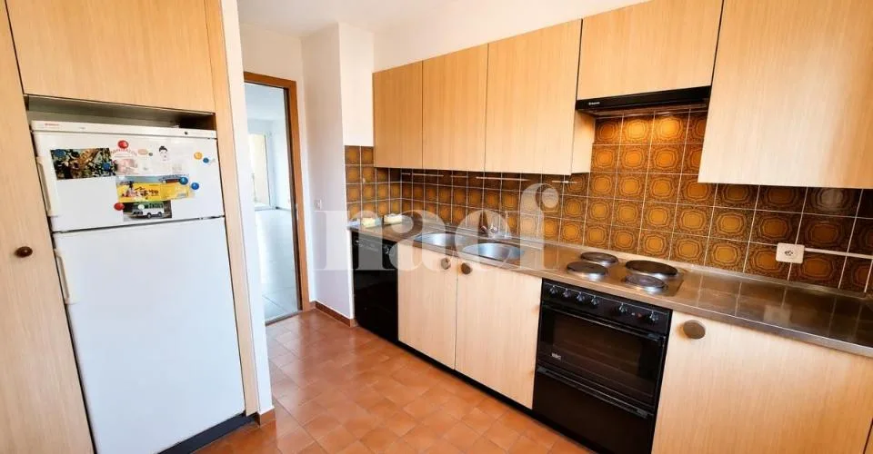 Appartement de 4 pièces au 1er étage avec 2 balcons