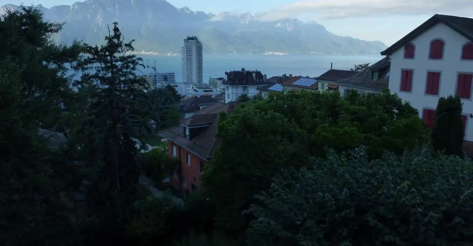 Grand appartement avec cachet, vue sur le lac et p.p. ext. disponible