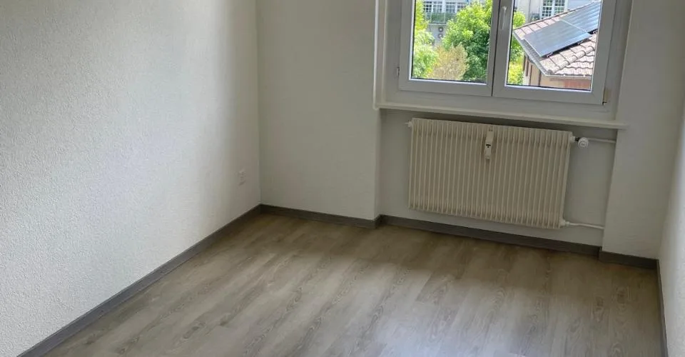 A louer: appartement 4 pièces avec balcon - Pont 10, Tramelan