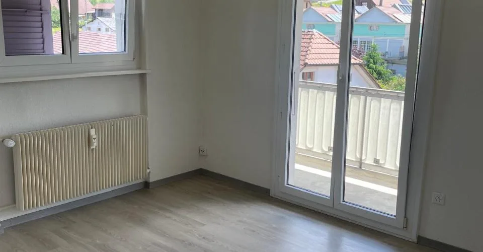 A louer: appartement 4 pièces avec balcon - Pont 10, Tramelan