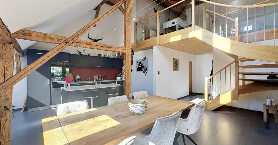 Magnifique duplex de 4½ pièces de standing dans une PPE familiale