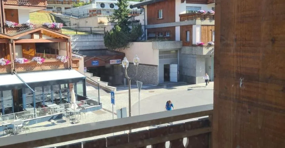 Joli 4 pièces au centre de Crans à louer à l'année refait à neuf