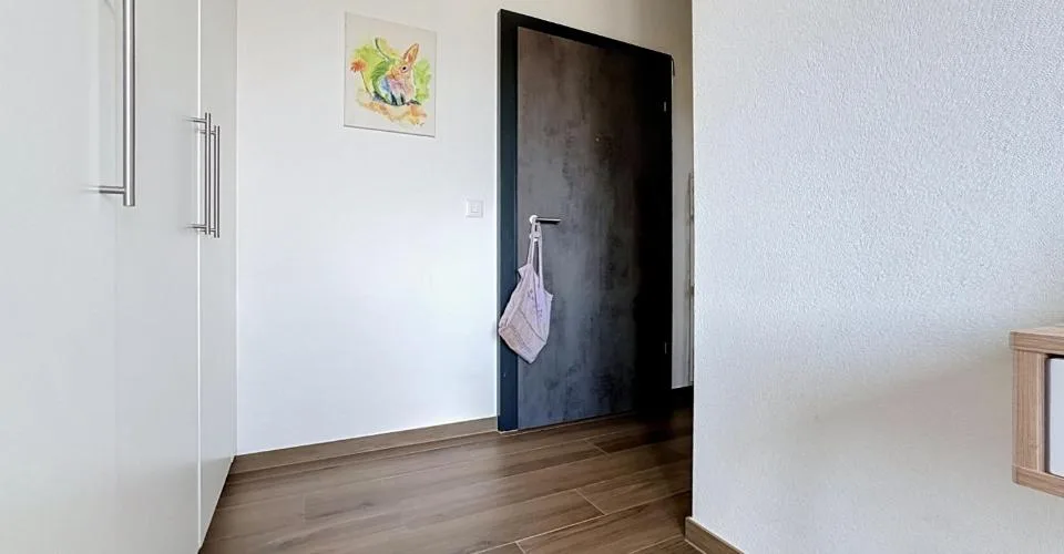Magnifique appartement récent de 2.5 pièces avec balcon