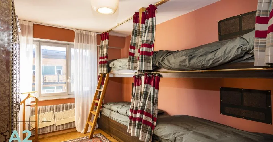 APPARTEMENT AUTHENTIQUE EN PLEIN CENTRE DE CRANS