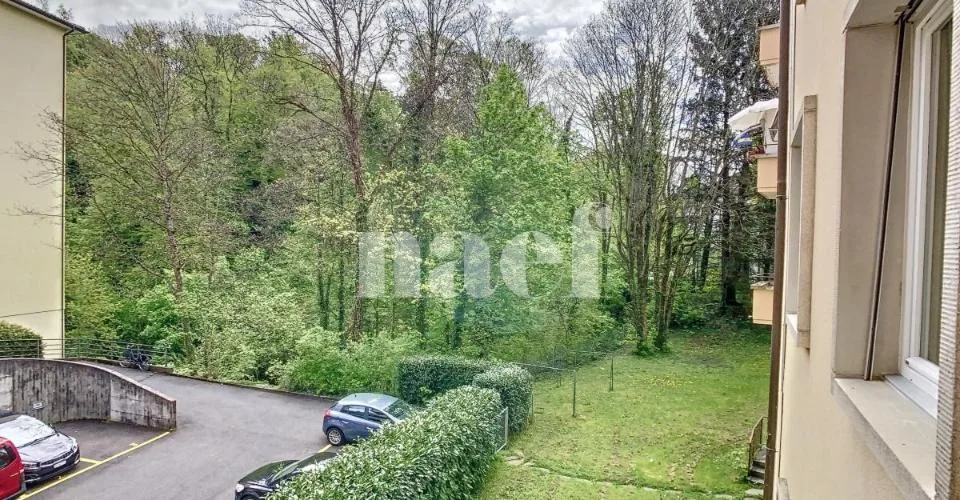 Beautiful 2.5-room apartment on the ground floor