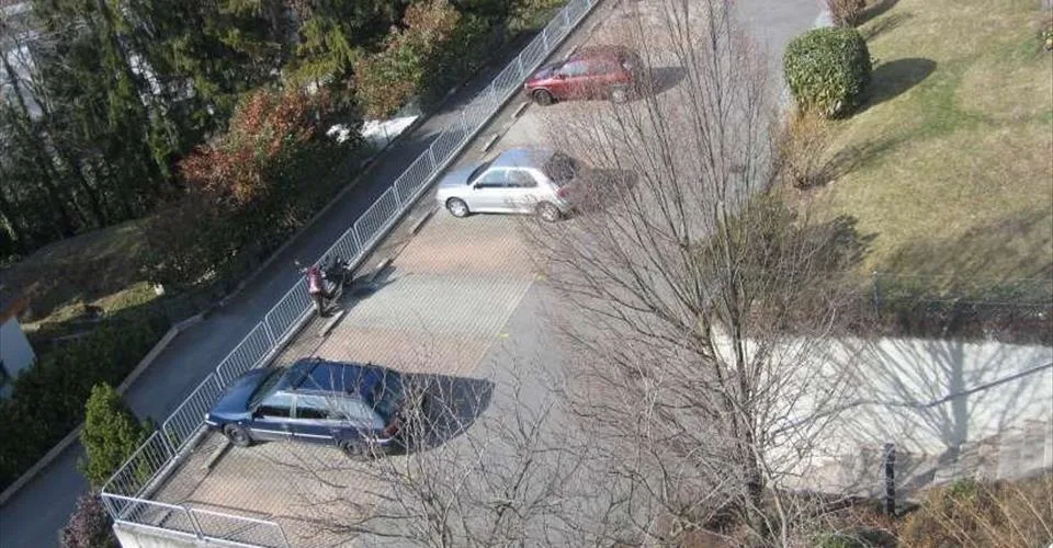 Place de parc extérieure – foto 3 di 4