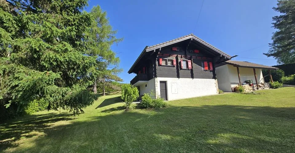 Joli chalet à Saint-Cergue