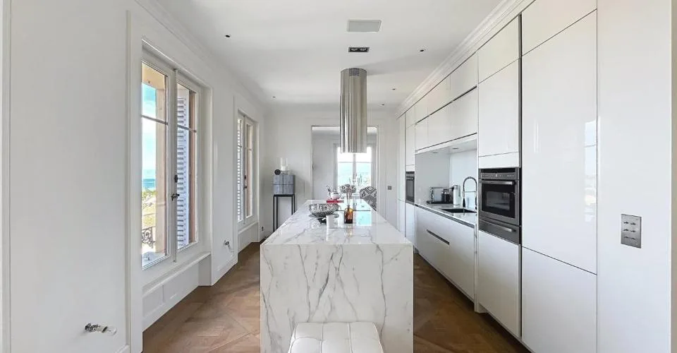 Superbe appartement avec magnifique vue sur la lac