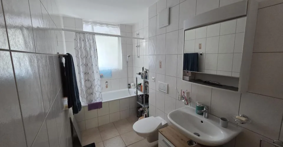 Appartement 3.5 pièces, avec grand balcon