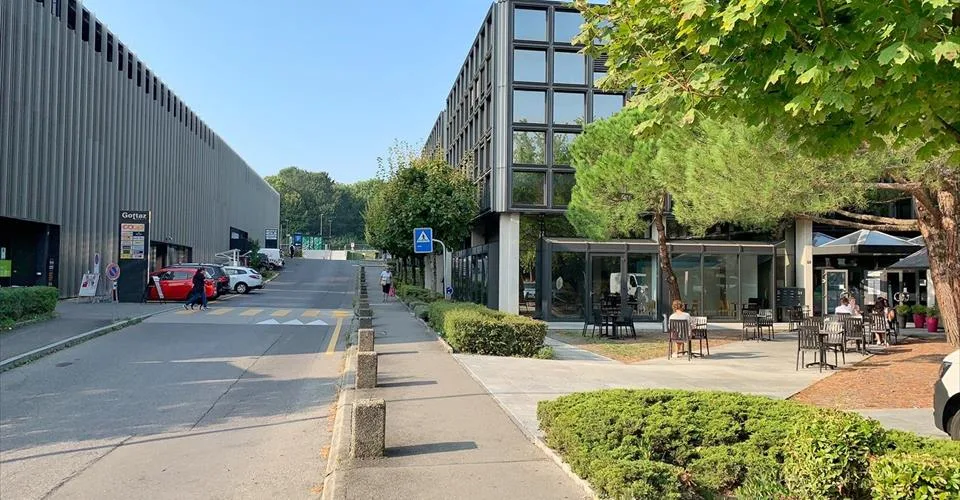 Places de parc, centre administratif de la Gottaz à Morges – photo 2 of 2