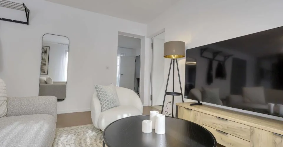 Coliving Alliant Intimité et Vie Partagée au Cœur de Renens