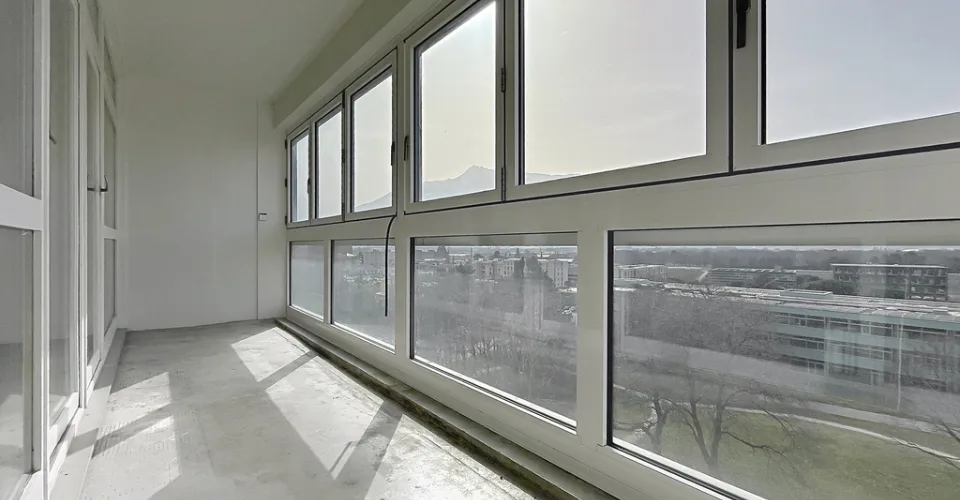 Appartement 3 pièces au 6ème étage - Planchette 14