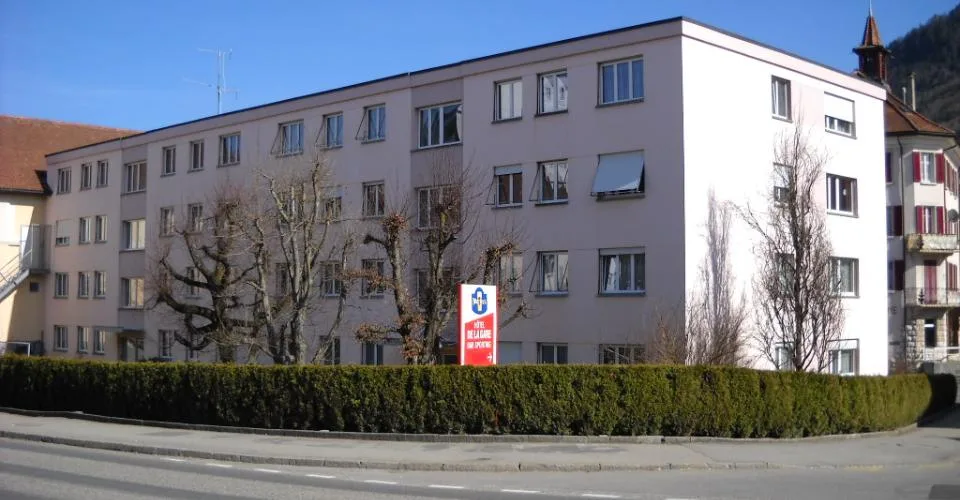 Tavannes - centre appartement de 2,5 pces avec balcon, sans ascenseur