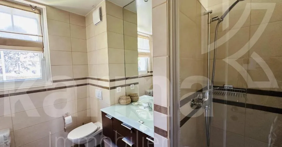 Appartement de standing de 5.5 pièces + terrasses de plus de 100 m2