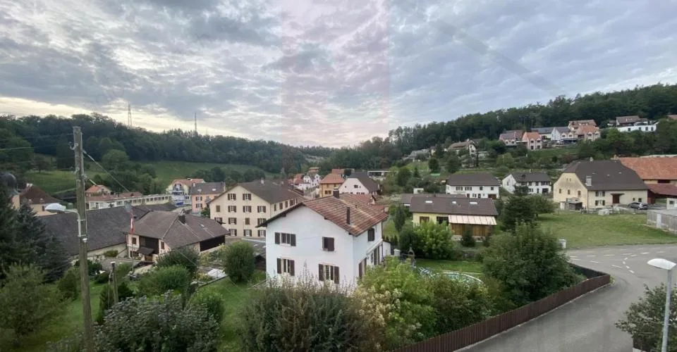 Appartement lumineux avec terrasse à Fontenais