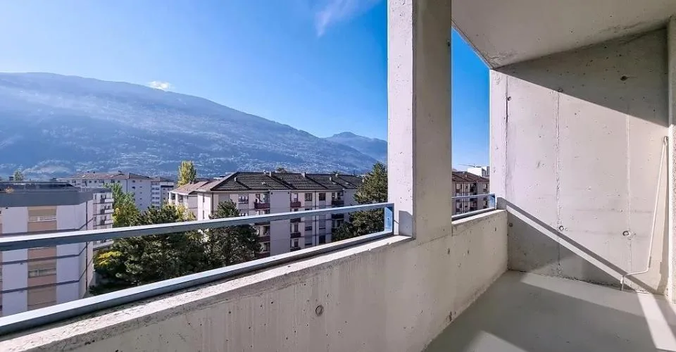 4.5 pces en cours de rénovation complète