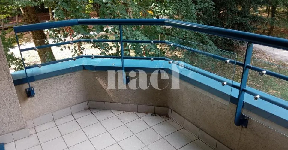 Appartement de 4 pièces au rez-de-chaussée