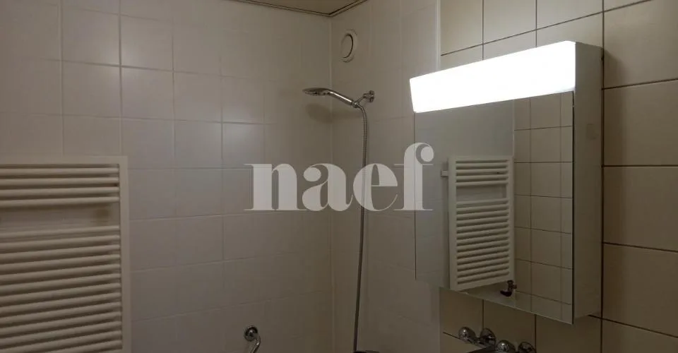 Appartement de 4 pièces au rez-de-chaussée