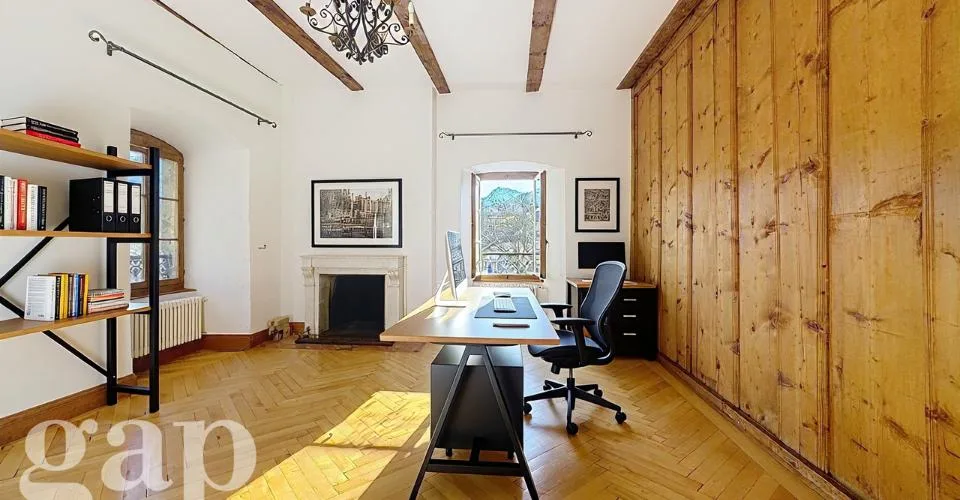 Appartement 5.5 pièces d'environ 175 m2 à Châtel-St-Denis