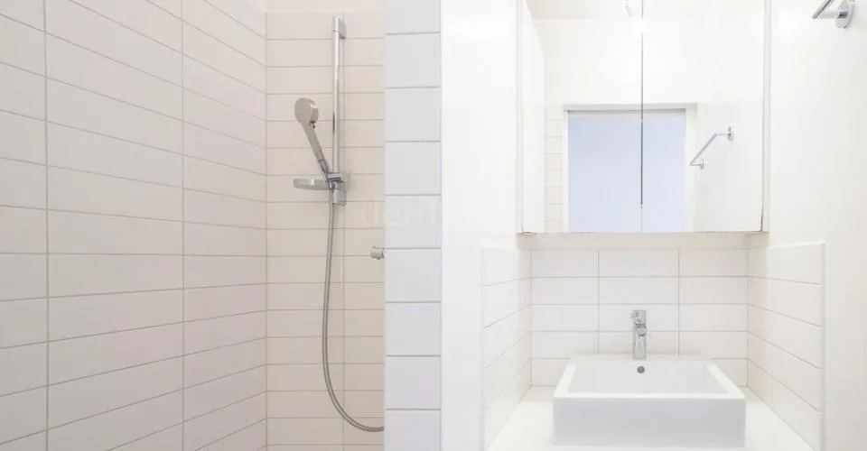 Spacieux logement meublé en duplex à louer !