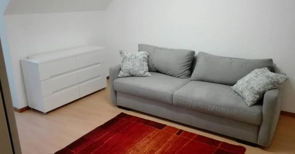 Charmant studio meublé au 4ème – Foto 4 von 10