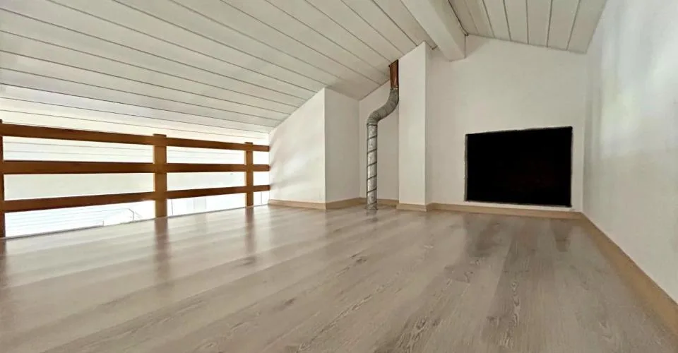 Appartement de 4 pièces idéalement situé à Dully