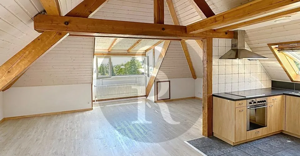 Midi 3 aux Geneveys-sur-Coffrane, 3 pièces au 4ème étage