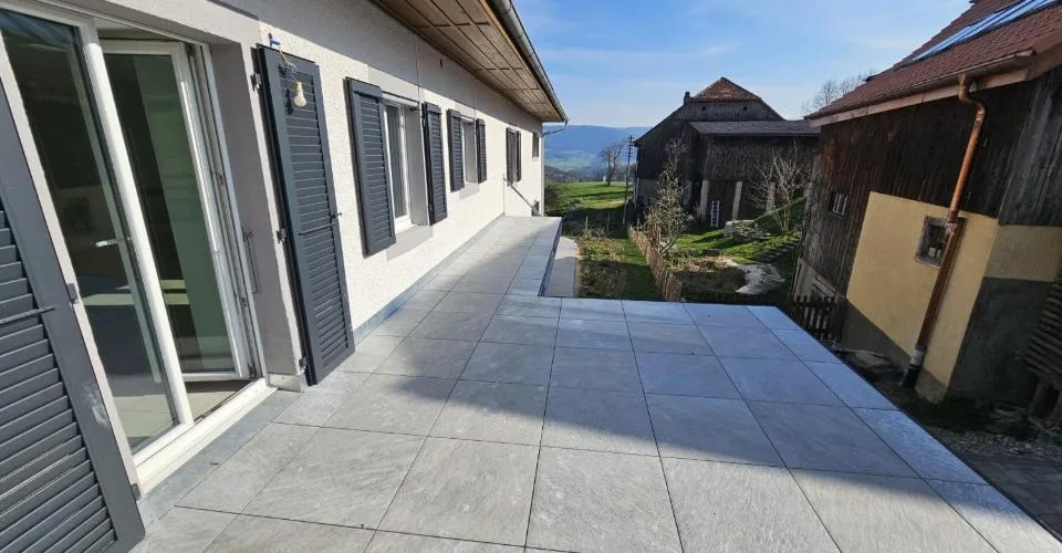 À louer à Montavon magnifique appartement de 5.5 pièces