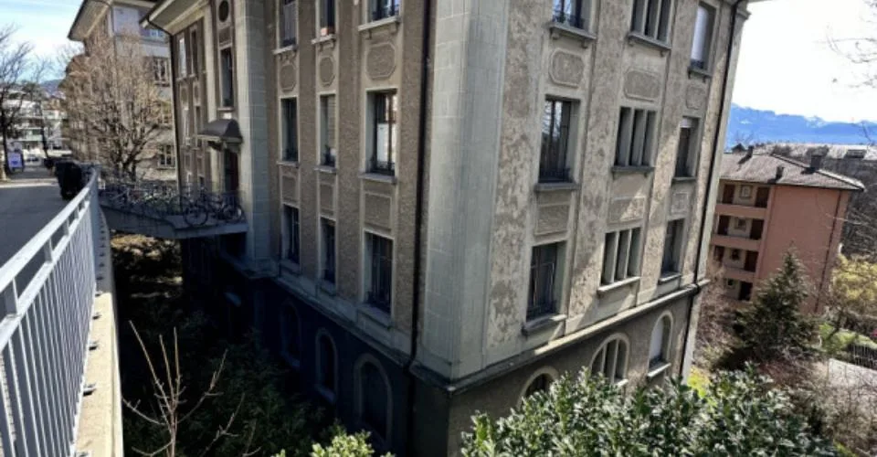 Avenue du Léman 54 à Lausanne - 5 pièces au 1er étage
