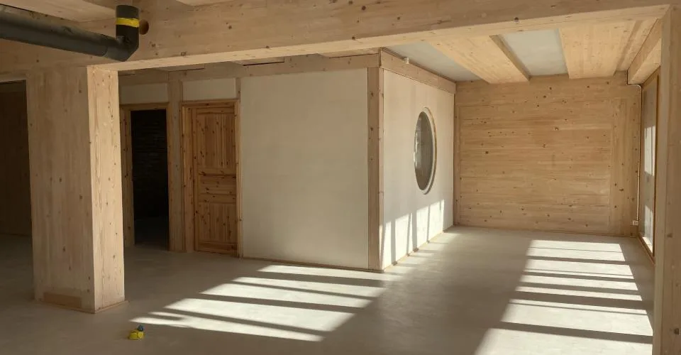 Joli appartement de 4 pcs au 2ème étage