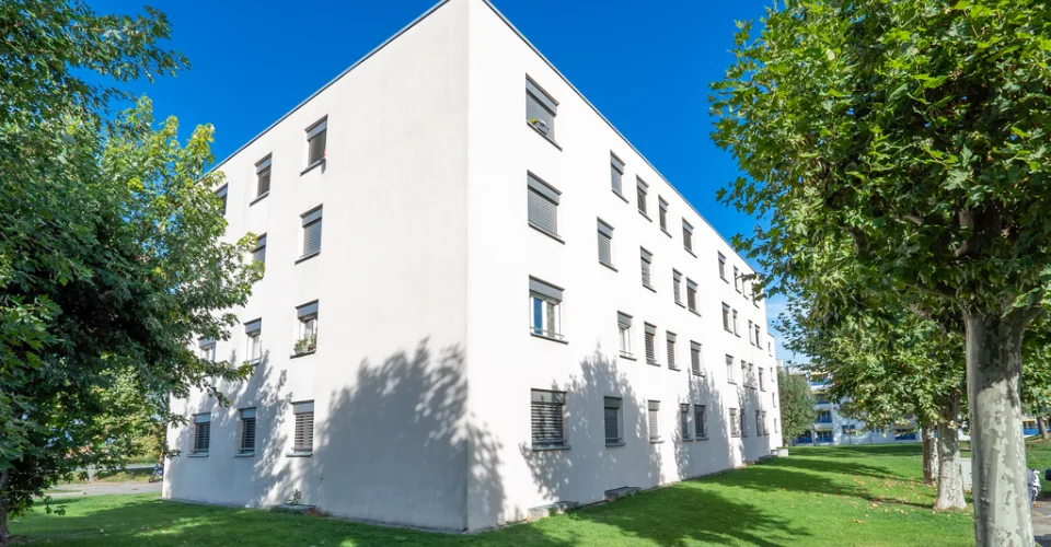 Appartement de 2.5 pièces entièrement rénové
