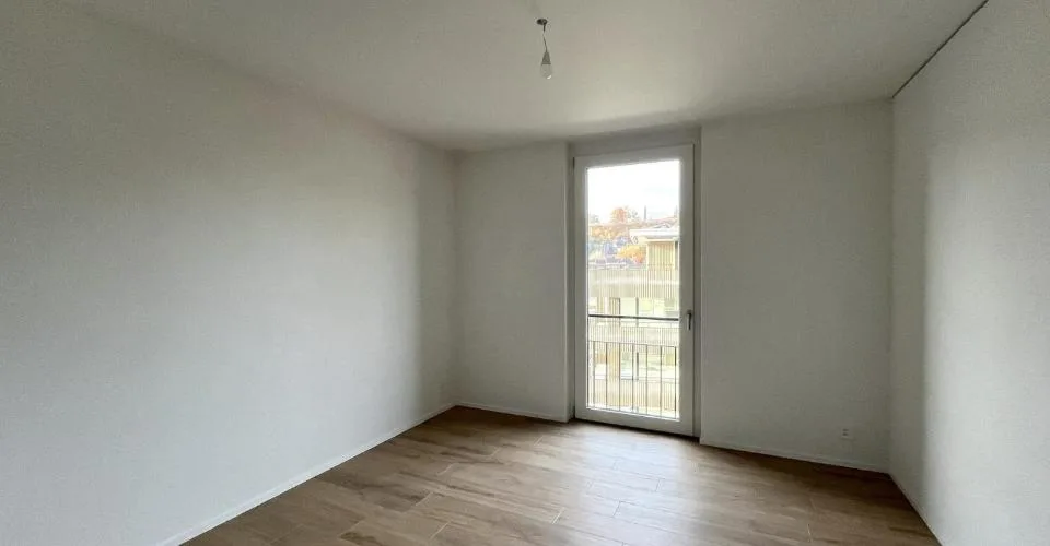 05627 - Appart. 3½ PCES - IMP. CHAMP-RIOND 10 - MATRAN