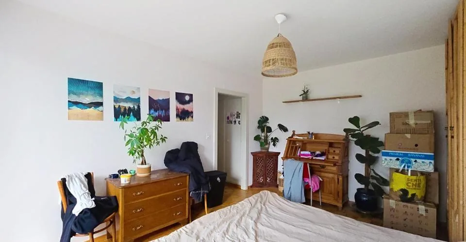 ENTIEREMENT RENOVE - Charmant logement dans petit immeuble
