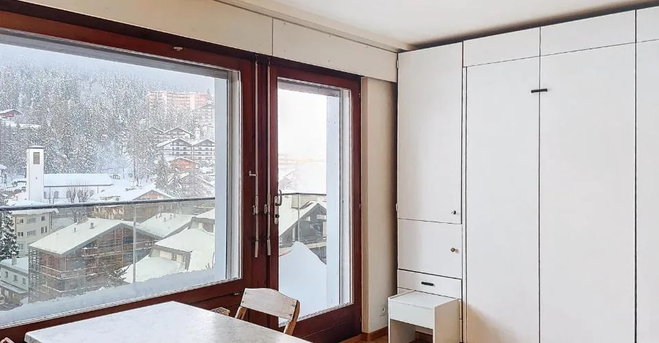 Victoria A 21 Studio - 205 -